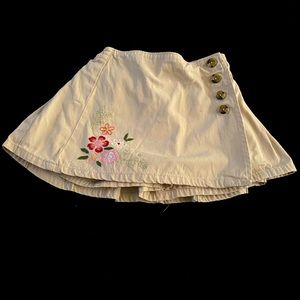 Girls Khaki Skort 🌻